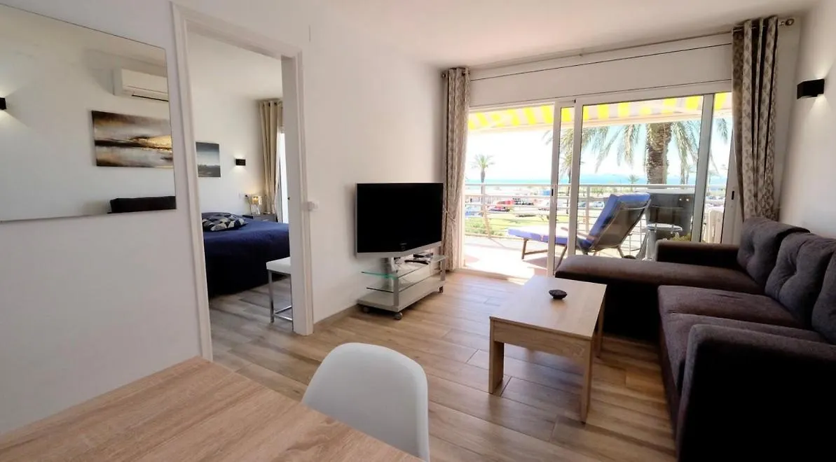 Apartment Apartamento Con Vistas Al Mar Empuriabrava Spain
